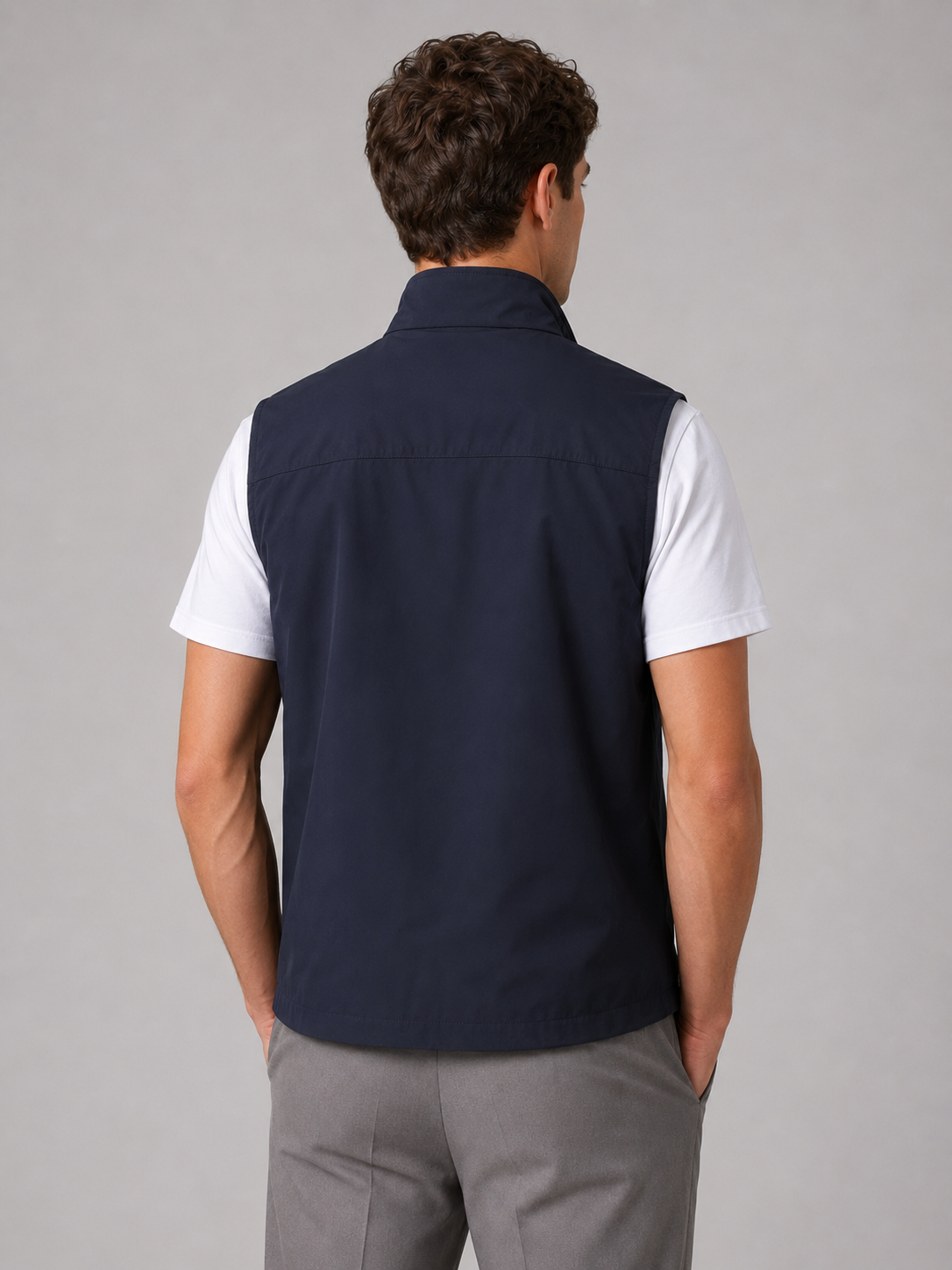 Men’s Multi-Pocket Gilet Jacket with Zip Closure