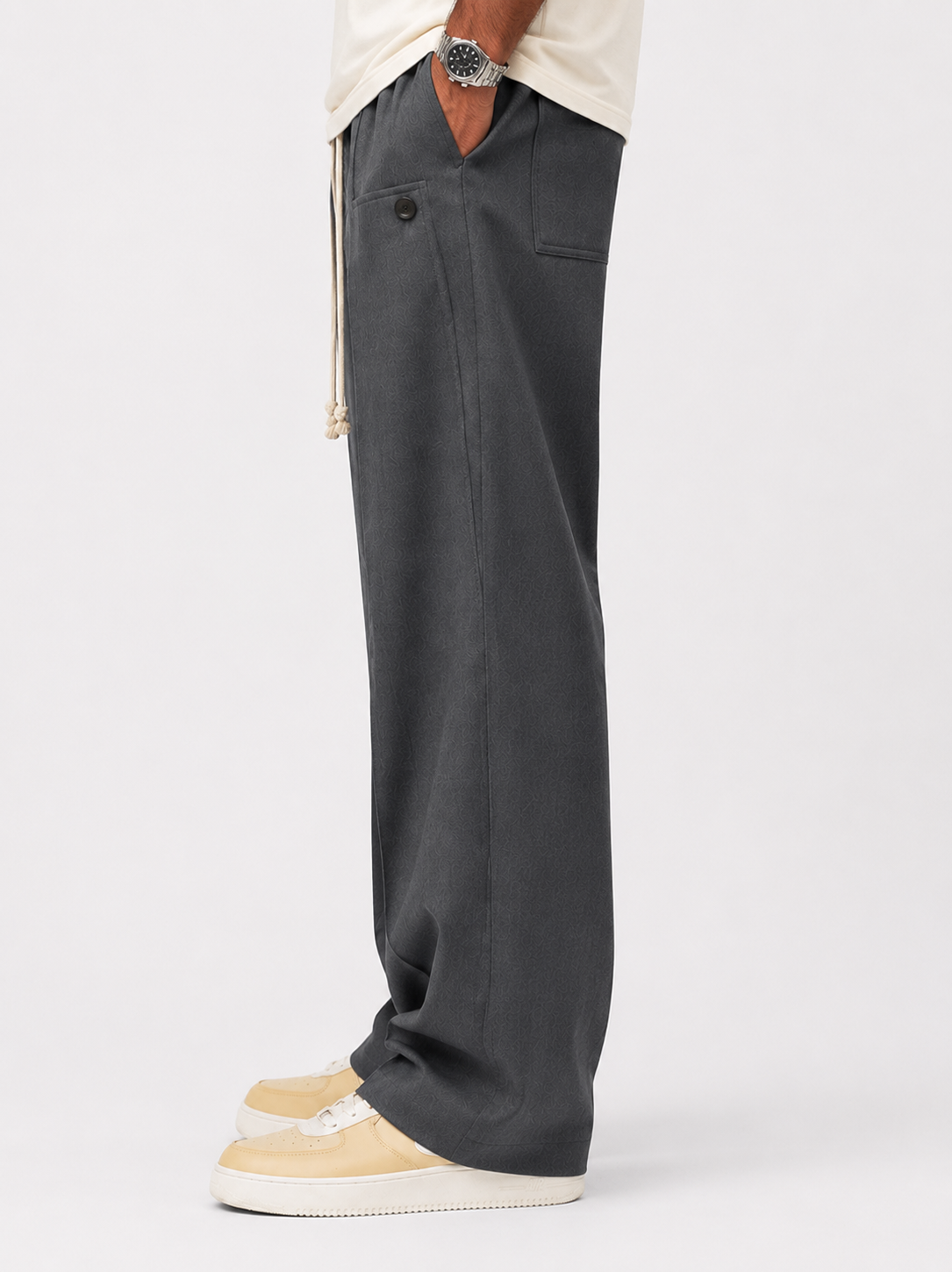 Men’s Wide-Leg Trousers with Drawstring Waist