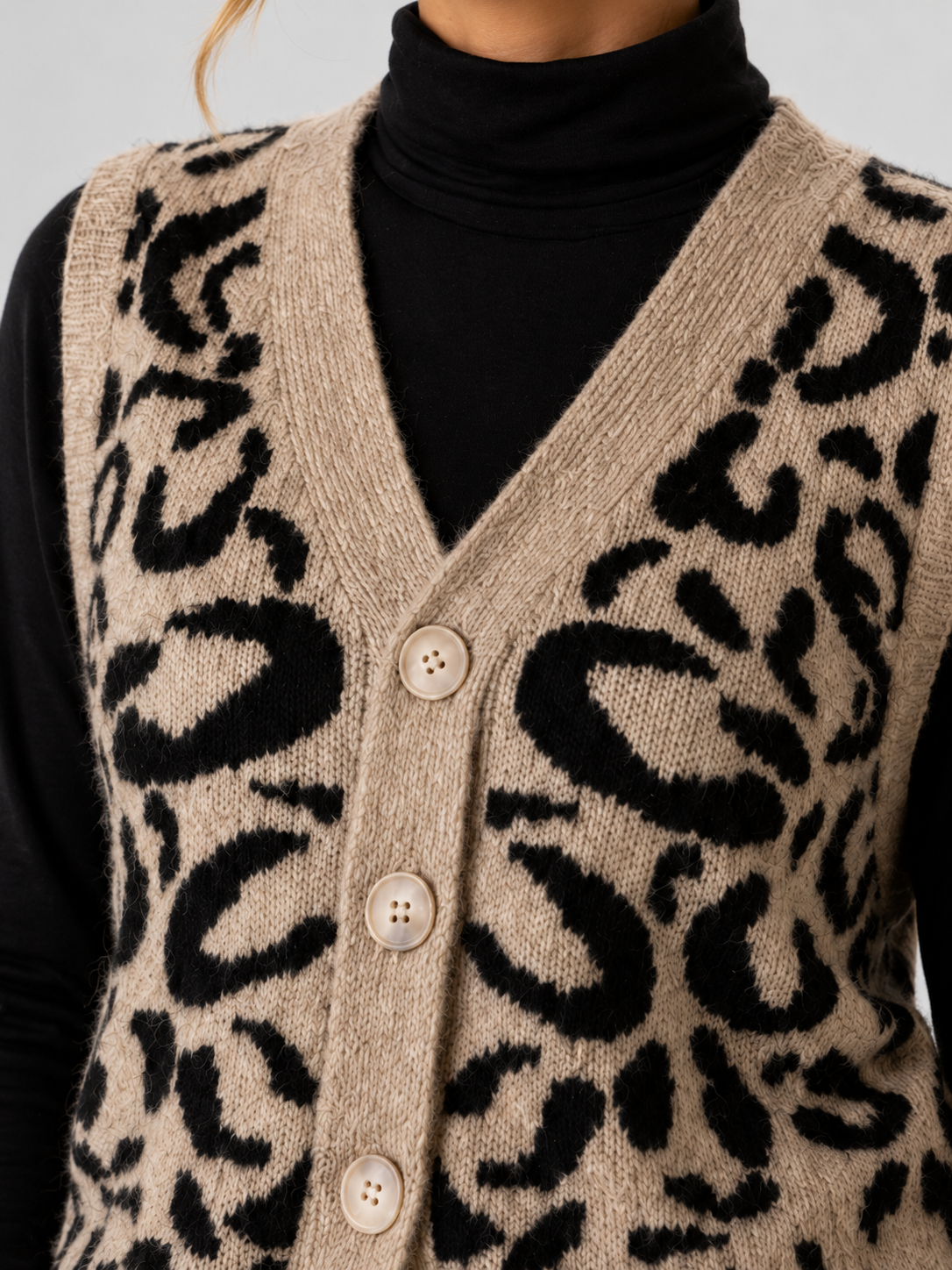Women's Leopard Print Knitted Button-Front Waistcoat Cardigan