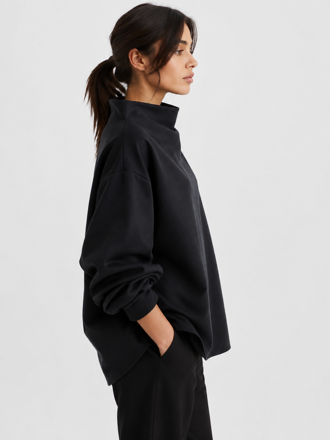 Women’s Oversized Funnel-Neck Jumper with Long Sleeves