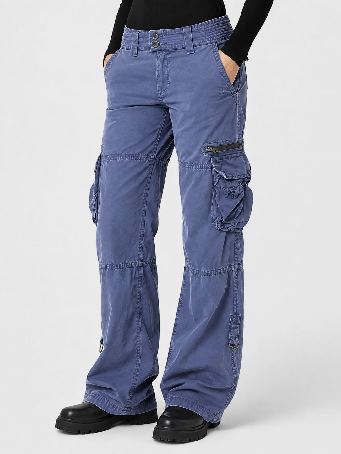 Women’s Straight-Leg Cargo Trousers with Flap Pockets