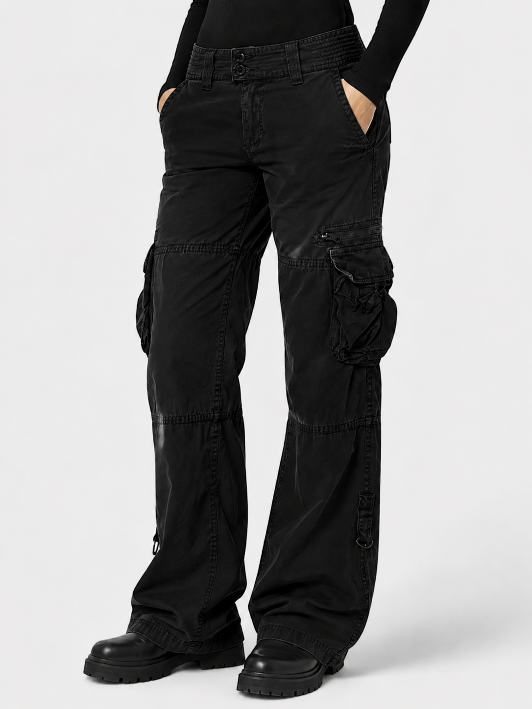 Women’s Straight-Leg Cargo Trousers with Flap Pockets